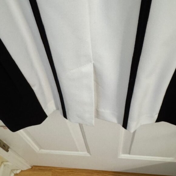 Calvin Klein Black & White Color Block Sleeveless Sheath Dress Sz 8 - Picture 7 of 7